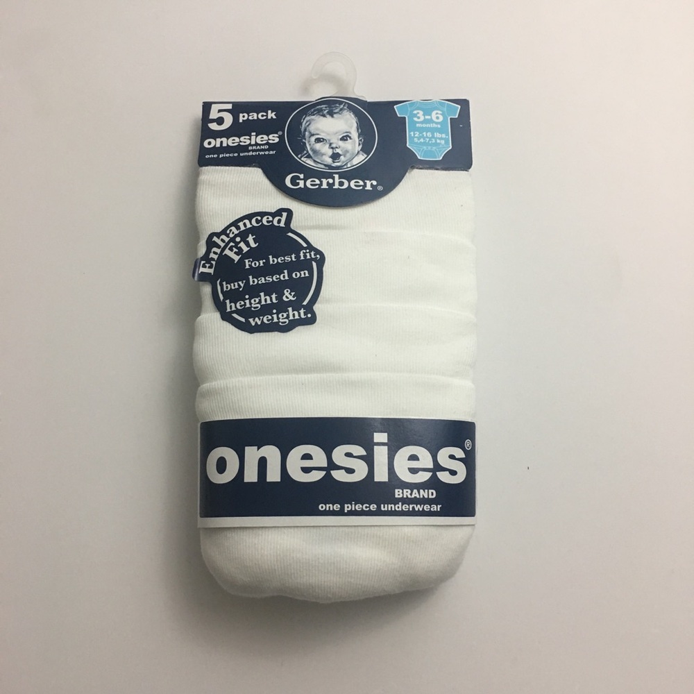 NEW Gerber 5-pack Onsies Size: 3-6M
